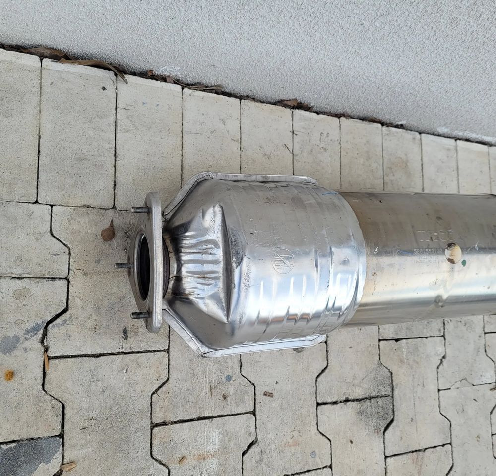 KATALIZATOR DPF IVECO DAILY 5802314718 - Catalytic converter for Truck: picture 2 KATALIZATOR DPF IVECO DAILY 5802314718 - Catalytic converter for Truck: picture 2