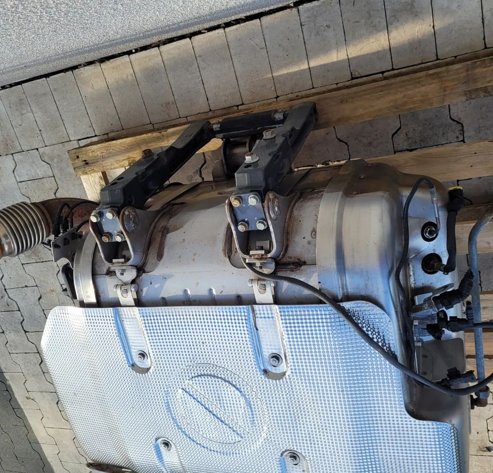 KATALIZATOR IVECO EUROCARGO E6 ORYGINAŁ - Catalytic converter for Truck: picture 4 KATALIZATOR IVECO EUROCARGO E6 ORYGINAŁ - Catalytic converter for Truck: picture 4