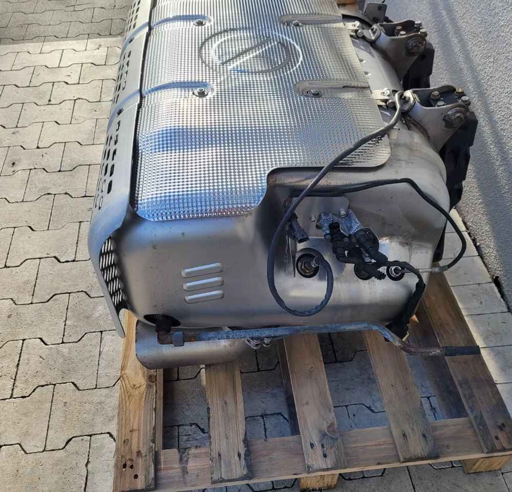 KATALIZATOR IVECO EUROCARGO E6 ORYGINAŁ - Catalytic converter for Truck: picture 2 KATALIZATOR IVECO EUROCARGO E6 ORYGINAŁ - Catalytic converter for Truck: picture 2