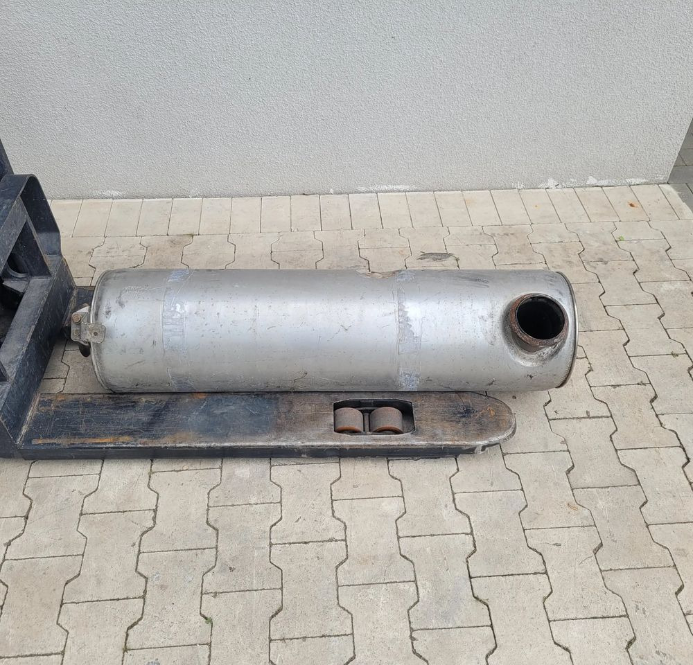 KATALIZATOR RENAULT MIDLUM OM 21669950 - Catalytic converter for Truck: picture 1 KATALIZATOR RENAULT MIDLUM OM 21669950 - Catalytic converter for Truck: picture 1