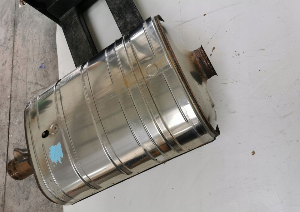 KATALIZATOR VOLVO FH GAMA K 21427939 P10 - Catalytic converter: picture 3 KATALIZATOR VOLVO FH GAMA K 21427939 P10 - Catalytic converter: picture 3