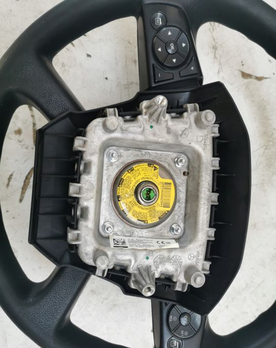 KIEROWNICA AIR BAG MERCEDES ACTROS MP4 - Steering wheel for Truck: picture 3 KIEROWNICA AIR BAG MERCEDES ACTROS MP4 - Steering wheel for Truck: picture 3