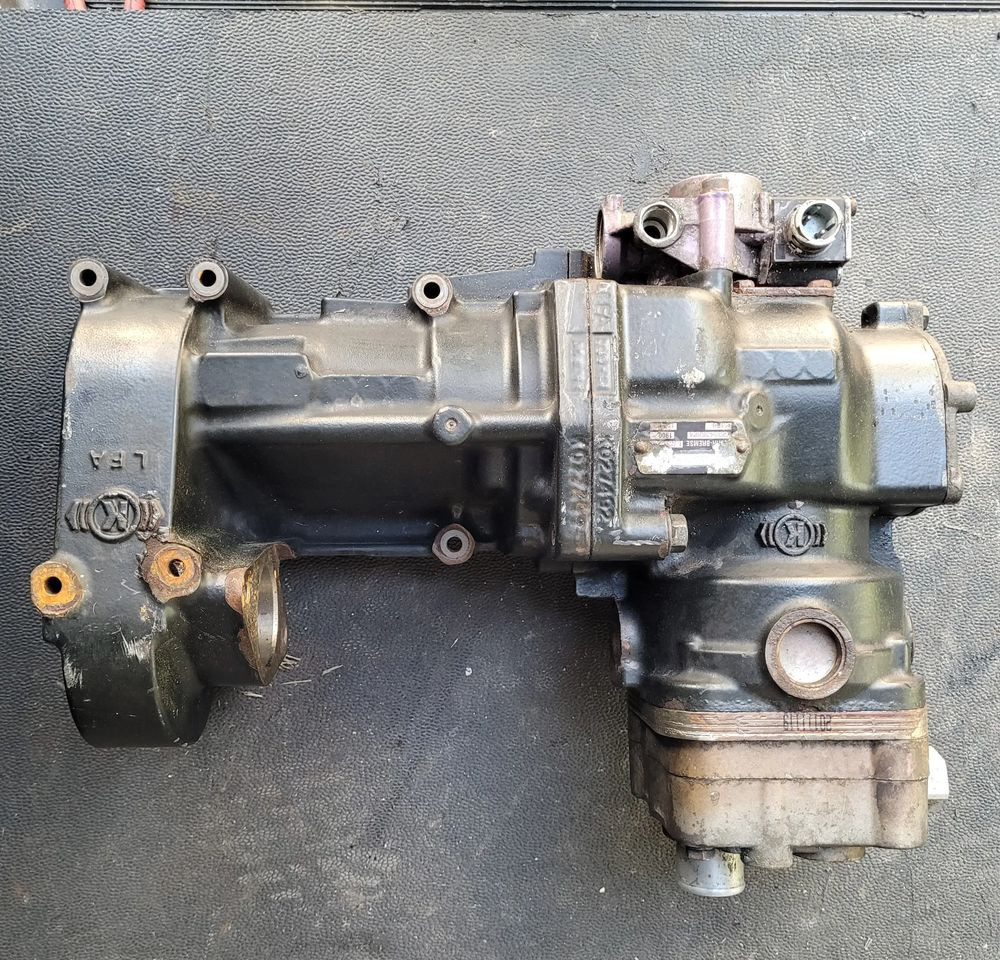 KOMPRESOR MAN TGX TGS 51.54000-7144 CHWALIM116 - Air brake compressor for Truck: picture 1 KOMPRESOR MAN TGX TGS 51.54000-7144 CHWALIM116 - Air brake compressor for Truck: picture 1