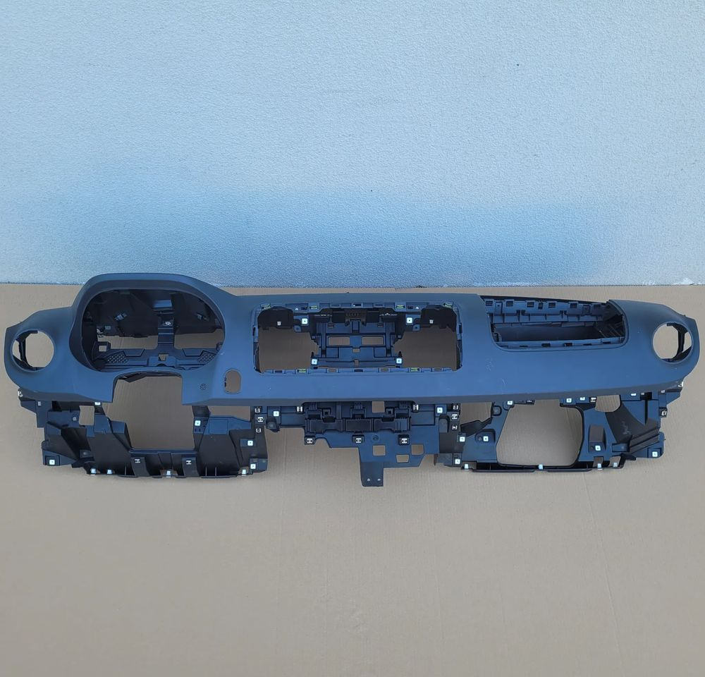 KONSOLA MERCEDES SPRINTER W910 W907 - Dashboard for Van: picture 1 KONSOLA MERCEDES SPRINTER W910 W907 - Dashboard for Van: picture 1