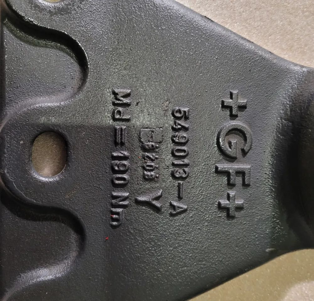 ŁAPY MOCOWANIE SIODŁA Gf 662 126 631 G - Fifth wheel coupling for Truck: picture 3 ŁAPY MOCOWANIE SIODŁA Gf 662 126 631 G - Fifth wheel coupling for Truck: picture 3