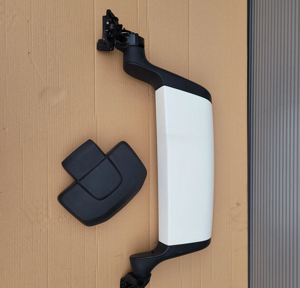 LUSTERKO LUSTERKA RH MAN TG3 ORYGINAŁ 81.63730-6860 CHWALIM116 - Rear view mirror for Truck: picture 2 LUSTERKO LUSTERKA RH MAN TG3 ORYGINAŁ 81.63730-6860 CHWALIM116 - Rear view mirror for Truck: picture 2