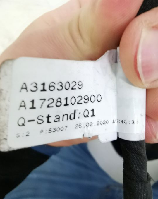 LUSTERKO MERCEDES SLK W172 LEWE A1728102900 16 PIN - Rear view mirror: picture 4 LUSTERKO MERCEDES SLK W172 LEWE A1728102900 16 PIN - Rear view mirror: picture 4