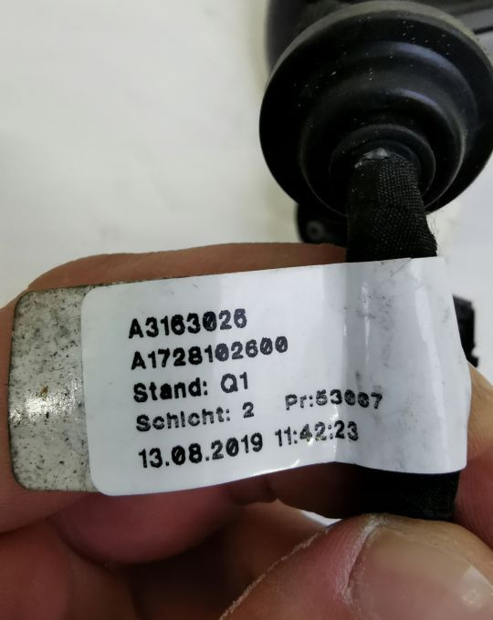 LUSTERKO MERCEDES SLK W172 RH. A1728102600 - Rear view mirror: picture 4 LUSTERKO MERCEDES SLK W172 RH. A1728102600 - Rear view mirror: picture 4