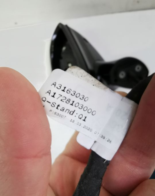 LUSTERKO MERCEDES SLK W172 RH. A1728103000 20PIN - Rear view mirror: picture 3 LUSTERKO MERCEDES SLK W172 RH. A1728103000 20PIN - Rear view mirror: picture 3