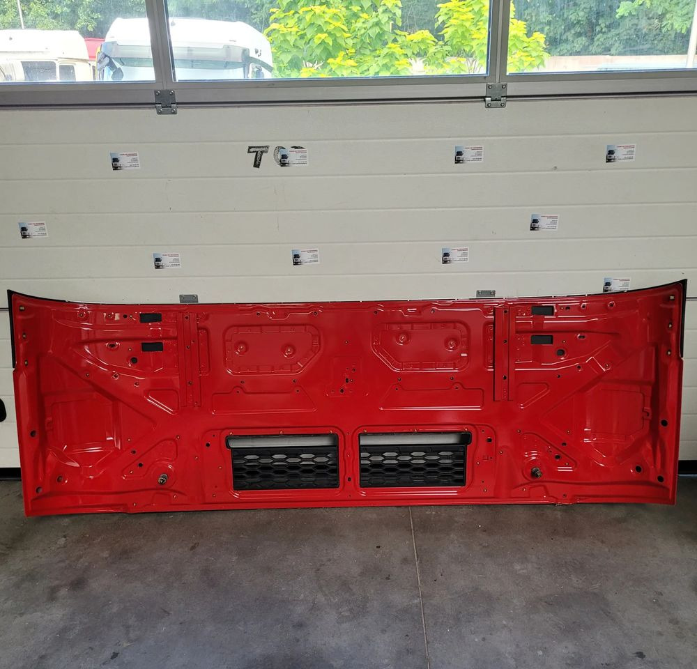 MASKA ATRAPA VOLVO FH5 FH4 LIFT ALU NM.ORYGINAŁ CHWALIM116 - Hood for Truck: picture 5 MASKA ATRAPA VOLVO FH5 FH4 LIFT ALU NM.ORYGINAŁ CHWALIM116 - Hood for Truck: picture 5