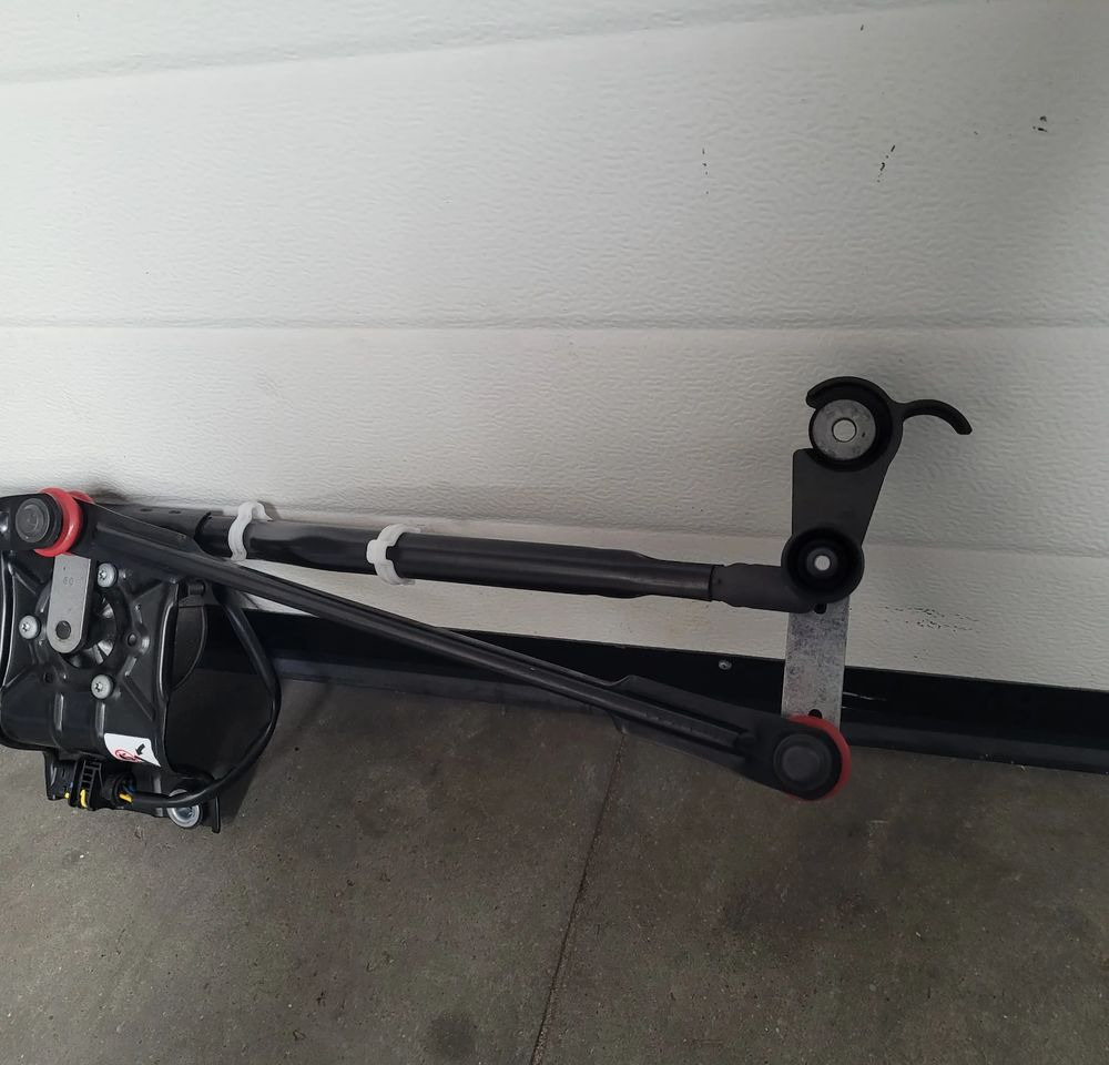 MECHANIZM WYCIERACZEK VOLVO FH4 FH5 ORYGINAŁ NOWY CHWALIM116 - Wiper for Truck: picture 3 MECHANIZM WYCIERACZEK VOLVO FH4 FH5 ORYGINAŁ NOWY CHWALIM116 - Wiper for Truck: picture 3