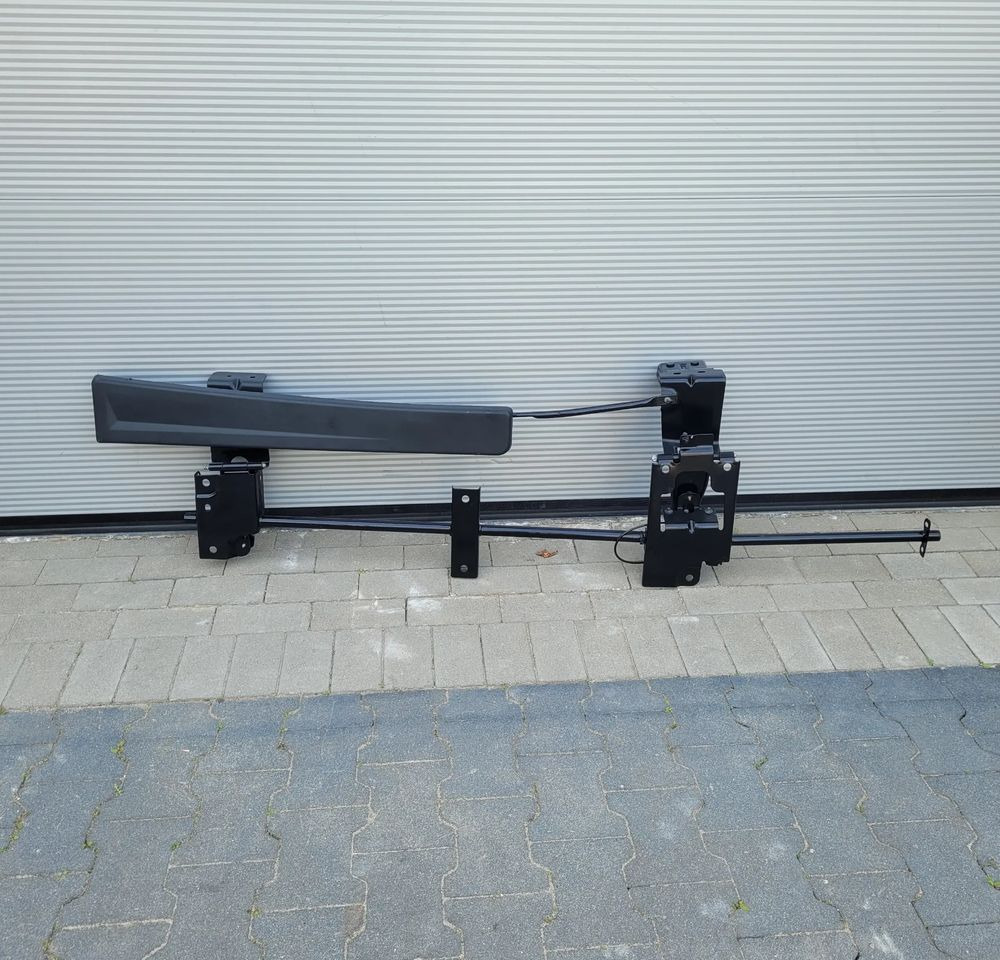 MOCOWANIE SPOJLER ZAKABINOWY RENAULT RANGE T GAMA ORYGINAŁ CHWALIM116 - Aerodynamics/ Spoiler for Truck: picture 1 MOCOWANIE SPOJLER ZAKABINOWY RENAULT RANGE T GAMA ORYGINAŁ CHWALIM116 - Aerodynamics/ Spoiler for Truck: picture 1