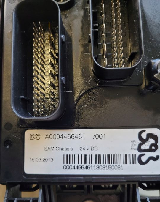 MODUŁ SAM MERCEDES ACTROS A0004466461 - ECU: picture 2 MODUŁ SAM MERCEDES ACTROS A0004466461 - ECU: picture 2