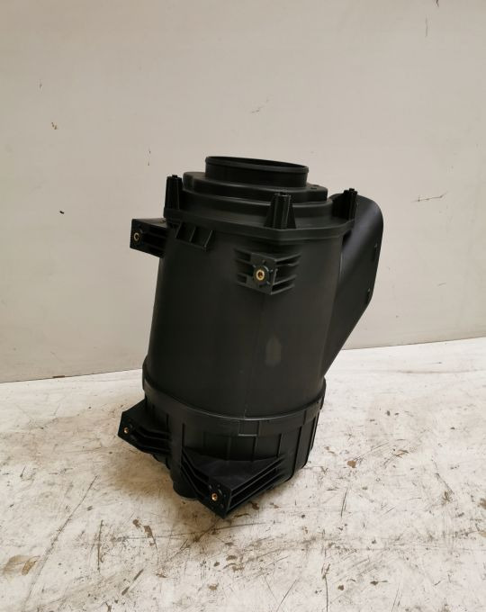 OBUDOWA FILTRA POWIETRZA SCANIA S R NGT 22321180 - Air filter for Truck: picture 1 OBUDOWA FILTRA POWIETRZA SCANIA S R NGT 22321180 - Air filter for Truck: picture 1