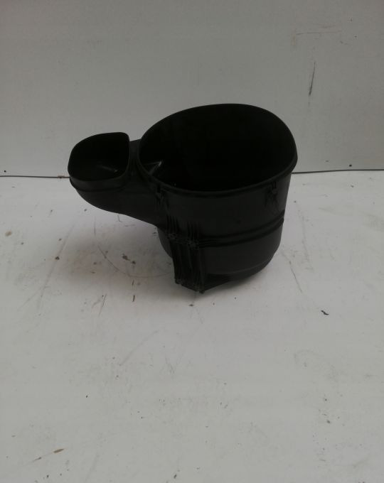 OBUDOWA FILTRA POWIETRZA VOLVO FH4 FH13 - Air filter for Truck: picture 1 OBUDOWA FILTRA POWIETRZA VOLVO FH4 FH13 - Air filter for Truck: picture 1