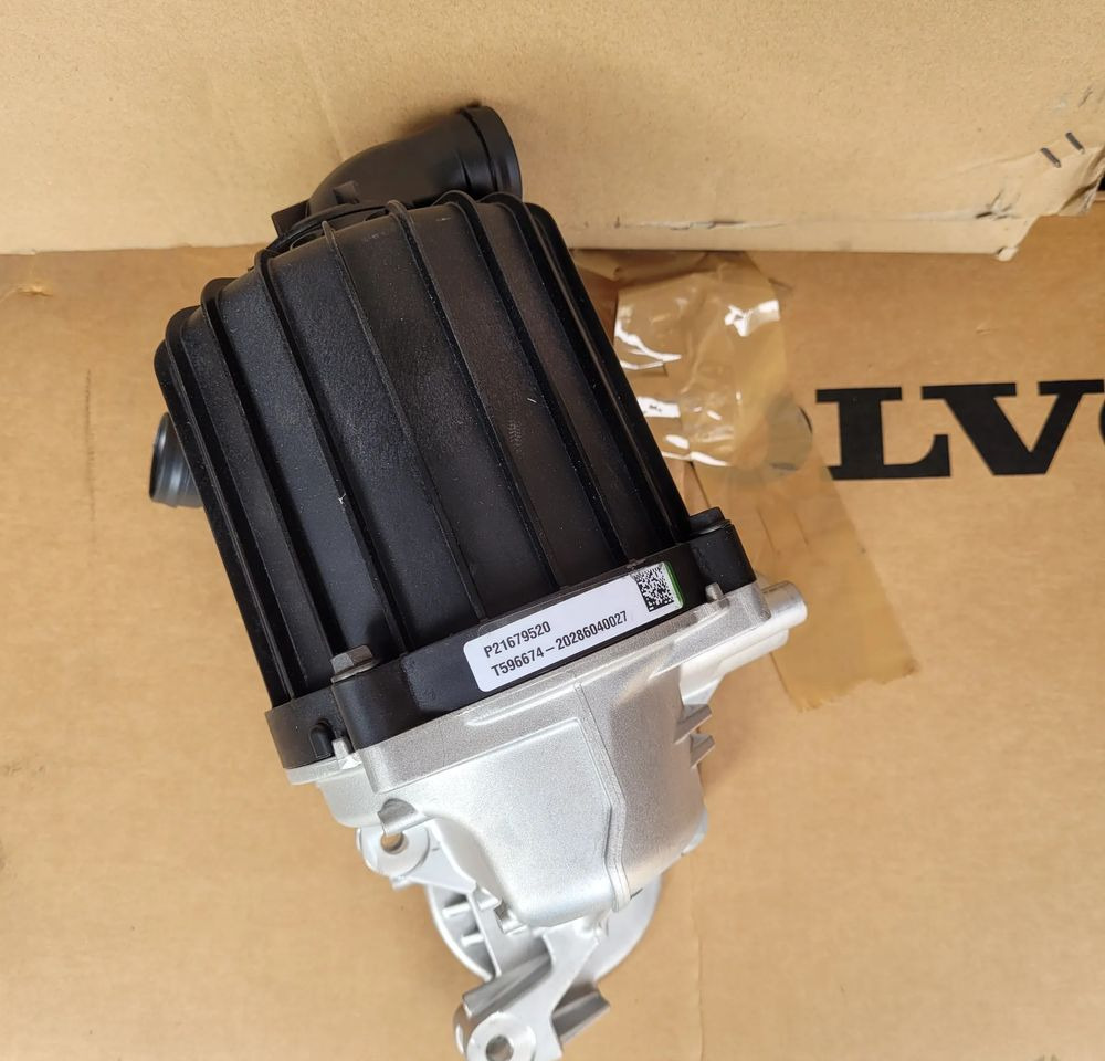 PODSTAWA OLEJU VOLVO FH4 FH5 P21679520 NOWY ORYGINAŁ - Fuel system for Truck: picture 1 PODSTAWA OLEJU VOLVO FH4 FH5 P21679520 NOWY ORYGINAŁ - Fuel system for Truck: picture 1