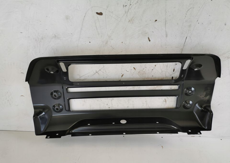POSZYCIA ZDERZAK RENAULT KERAX ŚRODEK - Bumper for Truck: picture 2 POSZYCIA ZDERZAK RENAULT KERAX ŚRODEK - Bumper for Truck: picture 2