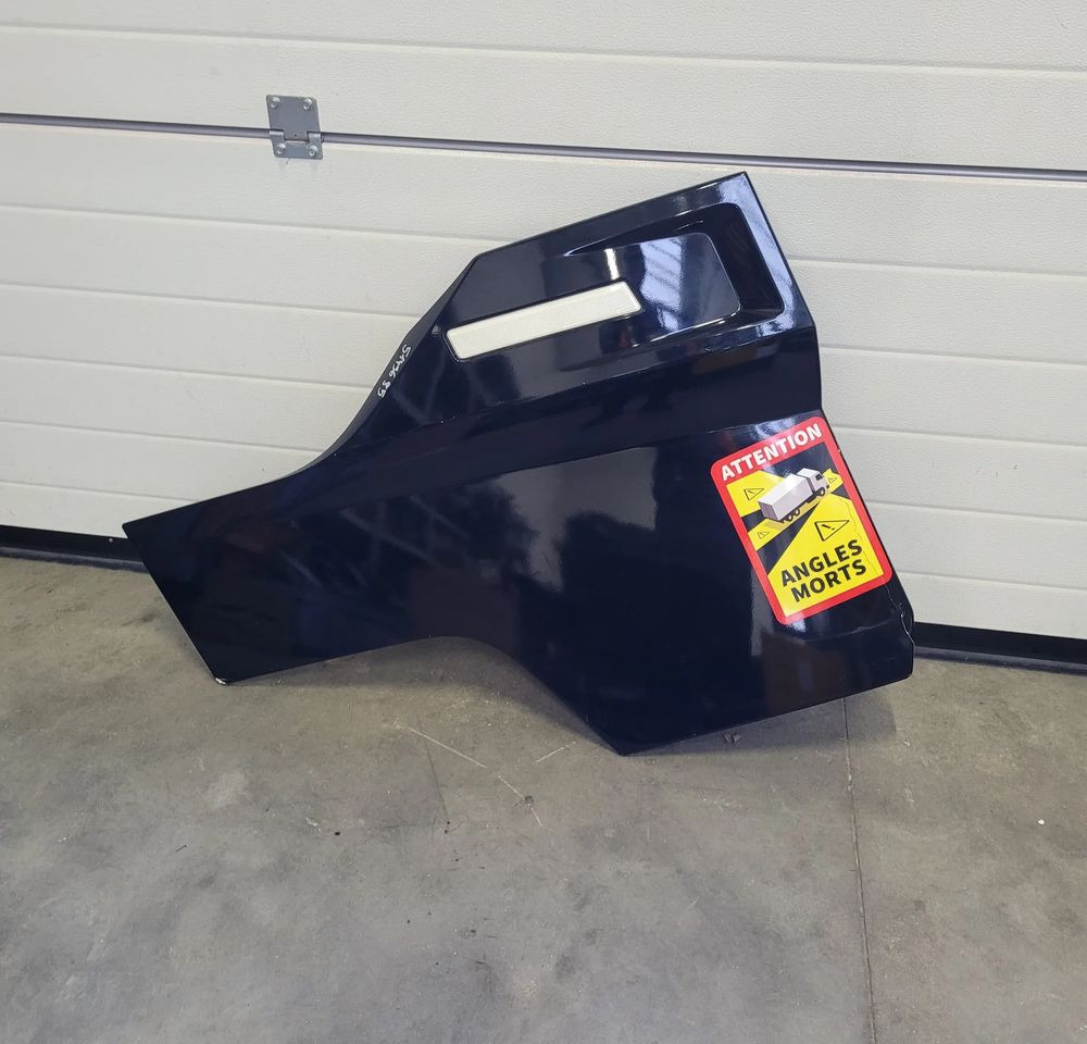 PRZEDŁUŻENIE DRZWI MASKOWNICA RENAULT GAMA T RAGNE T OM 50124313 - Door and parts for Truck: picture 1 PRZEDŁUŻENIE DRZWI MASKOWNICA RENAULT GAMA T RAGNE T OM 50124313 - Door and parts for Truck: picture 1