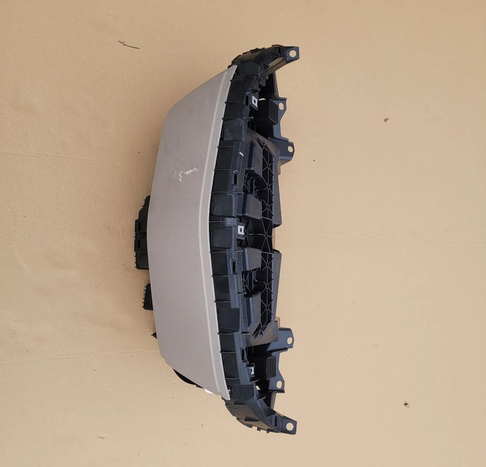 SCHOWEK DESKI ROZDZIELCZEJ DAF XG XD NM 2295671 CHWALIM116 - Cab and interior for Truck: picture 1 SCHOWEK DESKI ROZDZIELCZEJ DAF XG XD NM 2295671 CHWALIM116 - Cab and interior for Truck: picture 1