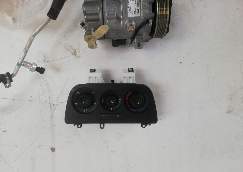 STEROWNIK NAGRZEWNICY FIAT DOBLO, COMBO - Dashboard for Truck: picture 1 STEROWNIK NAGRZEWNICY FIAT DOBLO, COMBO - Dashboard for Truck: picture 1