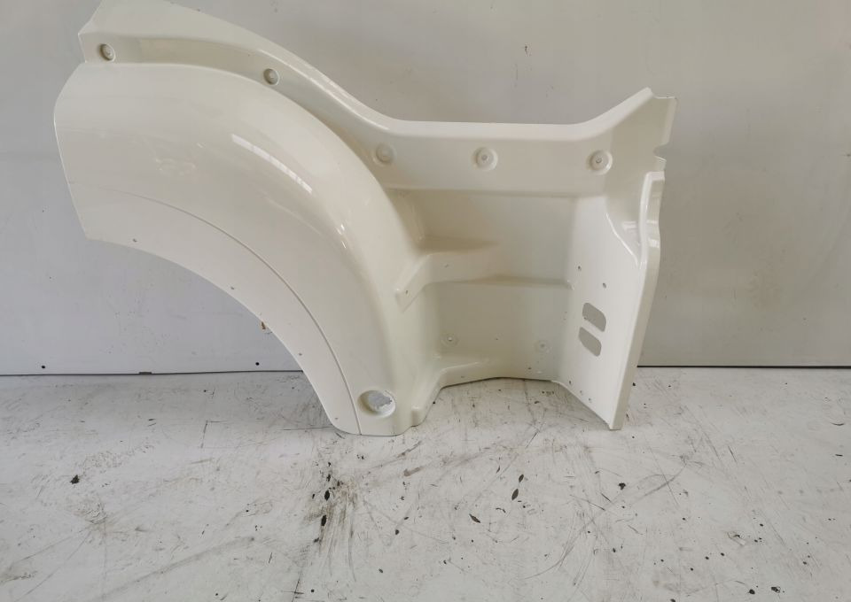 STOPNICA WŁAZ MAN TGS EURO6 RH. ORYGINAŁ - Footstep for Truck: picture 1 STOPNICA WŁAZ MAN TGS EURO6 RH. ORYGINAŁ - Footstep for Truck: picture 1