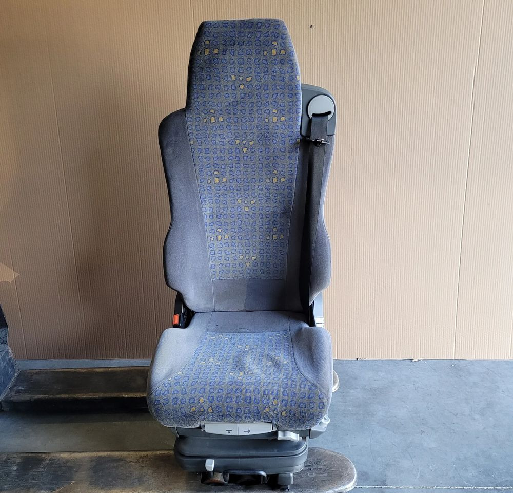 FOTEL KIEROWCY MAN TGX TGA TGS CHWALIM116 - Spare parts for Truck: picture 1 FOTEL KIEROWCY MAN TGX TGA TGS CHWALIM116 - Spare parts for Truck: picture 1