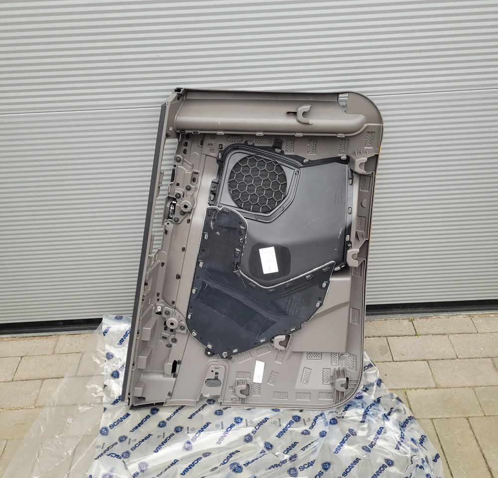 TAPICERKA DRZWI SCANIA R S NM.2022R RH 2795126 ORYGINAŁ CHWALIM116 - Spare parts for Truck: picture 2 TAPICERKA DRZWI SCANIA R S NM.2022R RH 2795126 ORYGINAŁ CHWALIM116 - Spare parts for Truck: picture 2