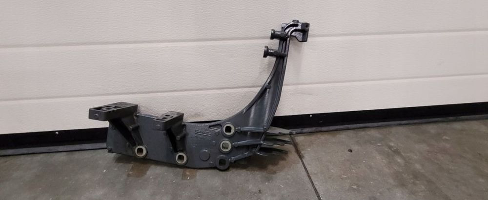 WSPORNIK MOCOWANIE DAF XF 106 2035146 RH ORYGINAŁ - Body and exterior for Truck: picture 1 WSPORNIK MOCOWANIE DAF XF 106 2035146 RH ORYGINAŁ - Body and exterior for Truck: picture 1