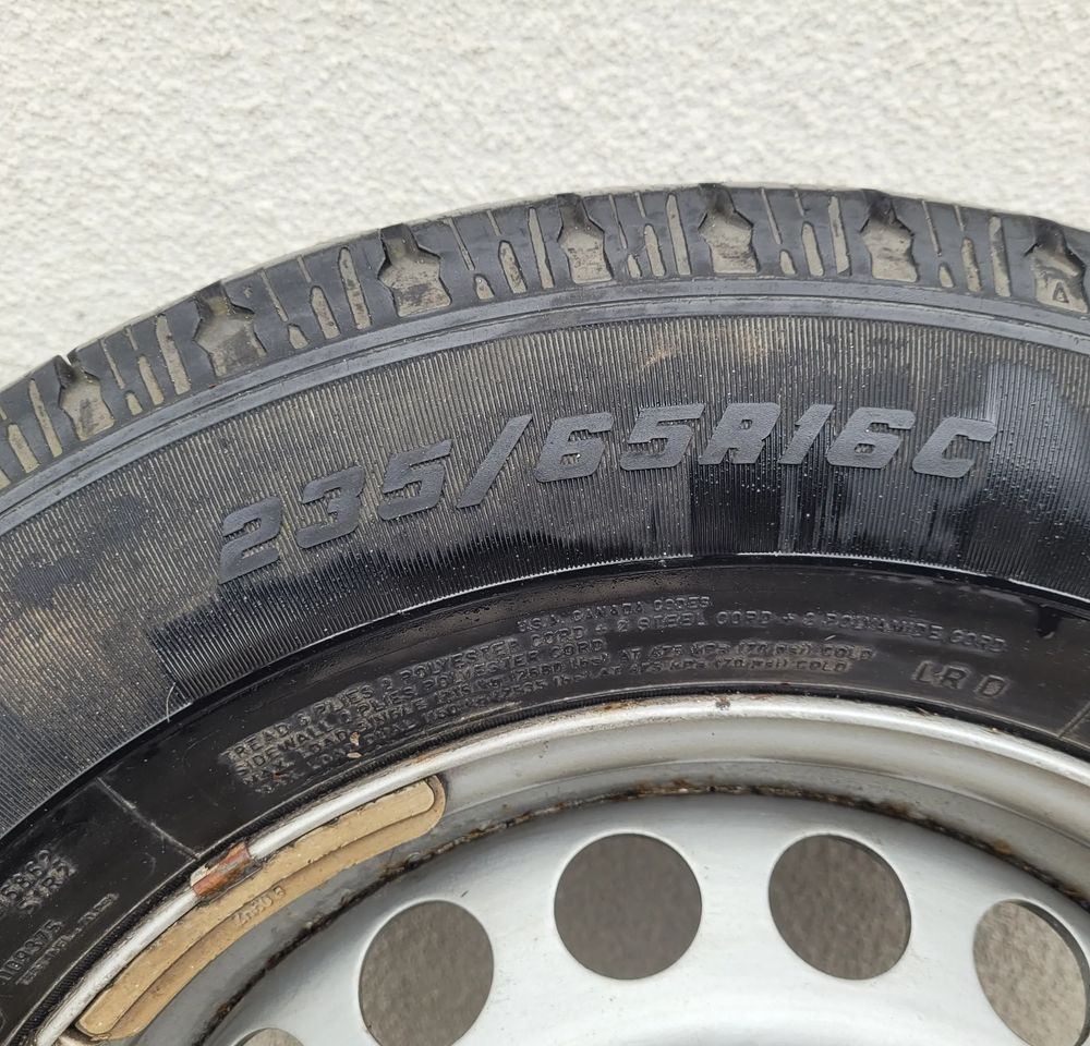 ZAPAS KOLO SPRINTER CRAFTER 235/65 R16C GOODYEAR - Wheel and tire package for Van: picture 5 ZAPAS KOLO SPRINTER CRAFTER 235/65 R16C GOODYEAR - Wheel and tire package for Van: picture 5