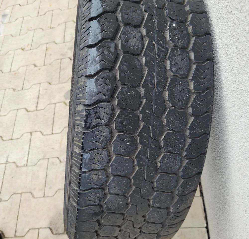 ZAPAS KOLO SPRINTER CRAFTER 235/65 R16C GOODYEAR - Wheel and tire package for Van: picture 3 ZAPAS KOLO SPRINTER CRAFTER 235/65 R16C GOODYEAR - Wheel and tire package for Van: picture 3