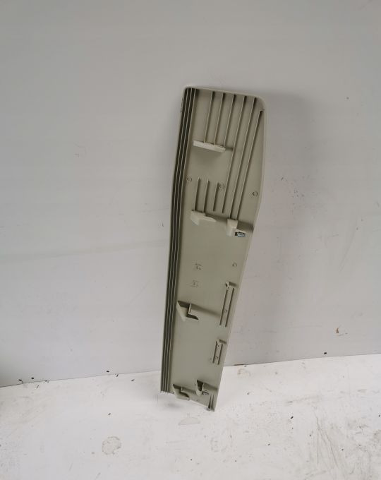 ZAŚLEPKA MASKOWNICA VOLVO FH4 84077289 ORYGINAŁ - Aerodynamics/ Spoiler for Truck: picture 3 ZAŚLEPKA MASKOWNICA VOLVO FH4 84077289 ORYGINAŁ - Aerodynamics/ Spoiler for Truck: picture 3