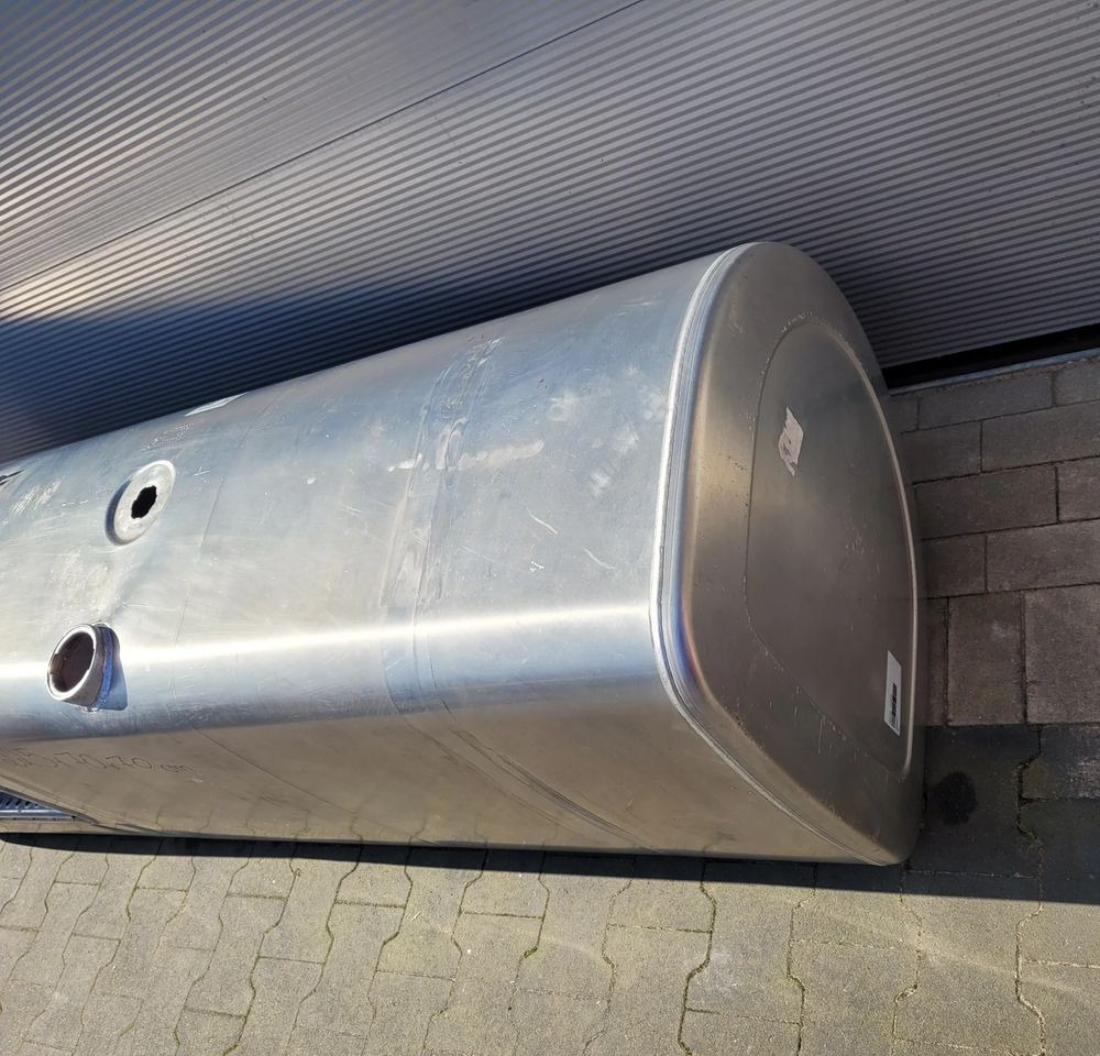 ZBIORNIK PALIWA VOLVO FH4 RENAULT 21442020 900L ORYGINAŁ CHWALIM116 - Fuel tank for Truck: picture 2 ZBIORNIK PALIWA VOLVO FH4 RENAULT 21442020 900L ORYGINAŁ CHWALIM116 - Fuel tank for Truck: picture 2