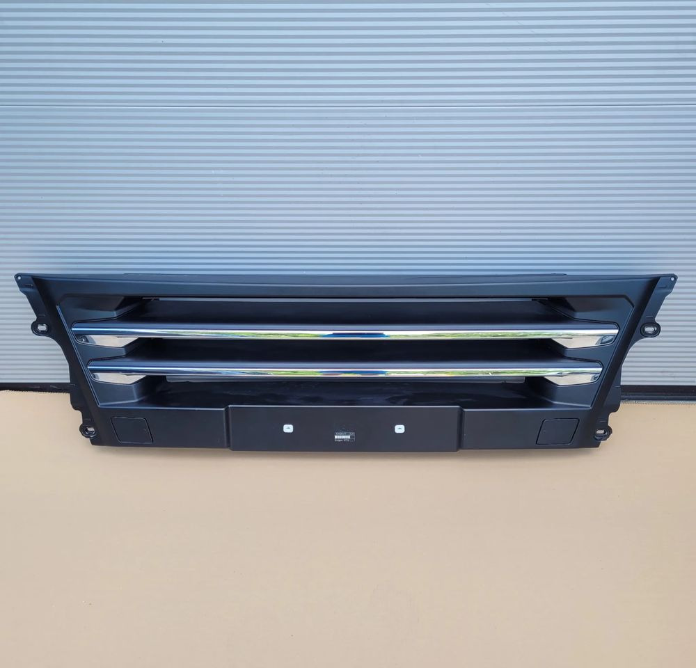 ZDERZAK MAN TGX E6 CHROM LIFT NOWY ORYGINAŁ CHWALIM116 - Bumper for Truck: picture 1 ZDERZAK MAN TGX E6 CHROM LIFT NOWY ORYGINAŁ CHWALIM116 - Bumper for Truck: picture 1