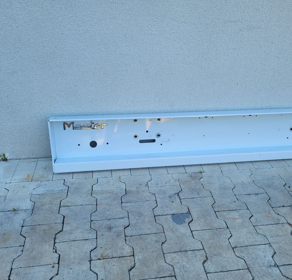 ZDERZAK RENAULT MASTER TYL Z NOWEGO AUTA. - Bumper for Van: picture 3 ZDERZAK RENAULT MASTER TYL Z NOWEGO AUTA. - Bumper for Van: picture 3