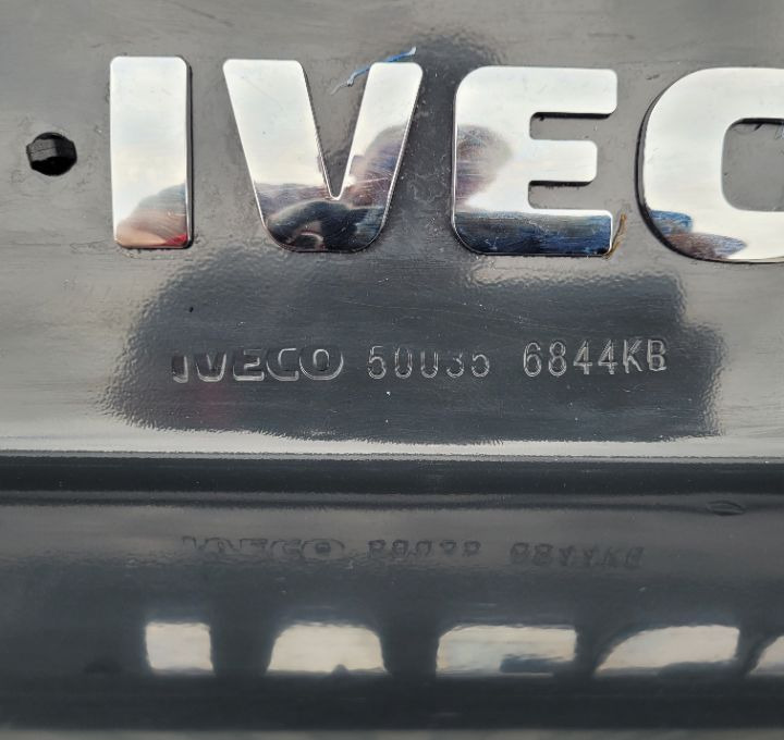 ZDERZAK TYL BELKA IVECO DAILY NM. ORYGINAL 500356844kb - Bumper for Van: picture 4 ZDERZAK TYL BELKA IVECO DAILY NM. ORYGINAL 500356844kb - Bumper for Van: picture 4