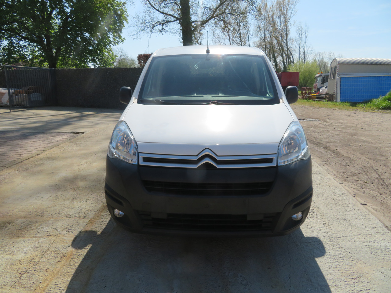 CITROËN Berlingo 1.6 BlueHDi CLUB - Panel van: picture 2 CITROËN Berlingo 1.6 BlueHDi CLUB - Panel van: picture 2