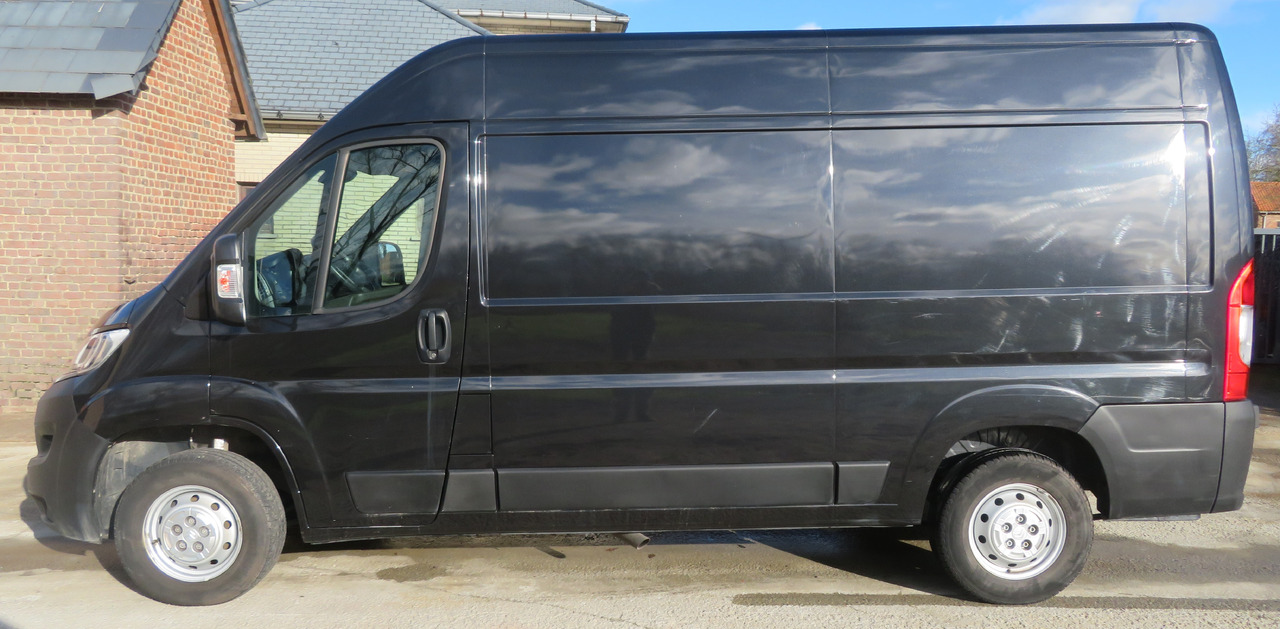 Citroën Jumpy 2.2 blueHDI L2H2 - Small van: picture 3 Citroën Jumpy 2.2 blueHDI L2H2 - Small van: picture 3