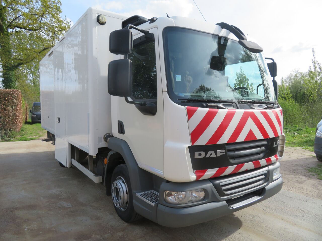 DAF LF45 - Box truck: picture 1 DAF LF45 - Box truck: picture 1