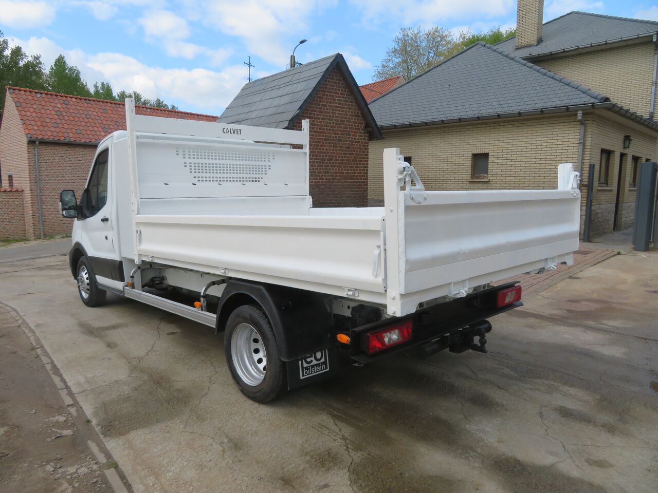 Ford Transit 2.0TDCi - Tipper van: picture 5 Ford Transit 2.0TDCi - Tipper van: picture 5