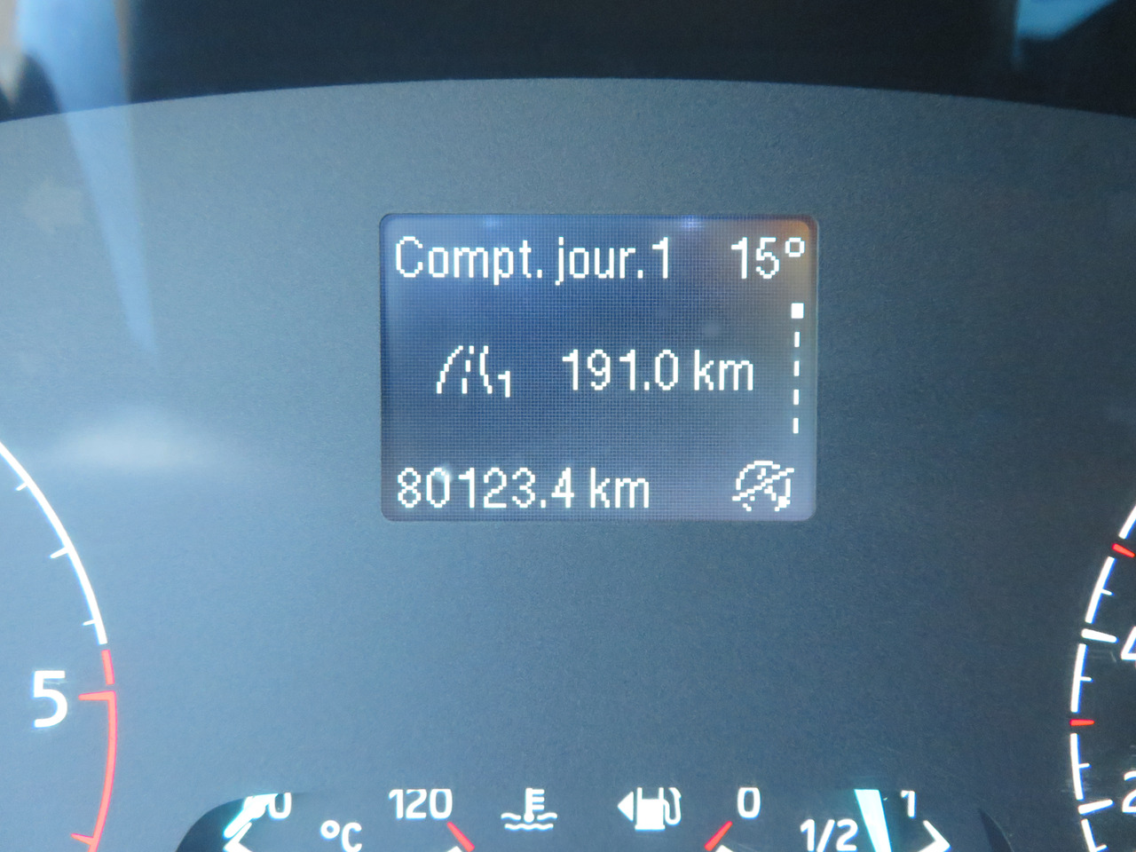 Small van Ford Transit Custom 2.0 Trend: picture 14 Small van Ford Transit Custom 2.0 Trend: picture 14