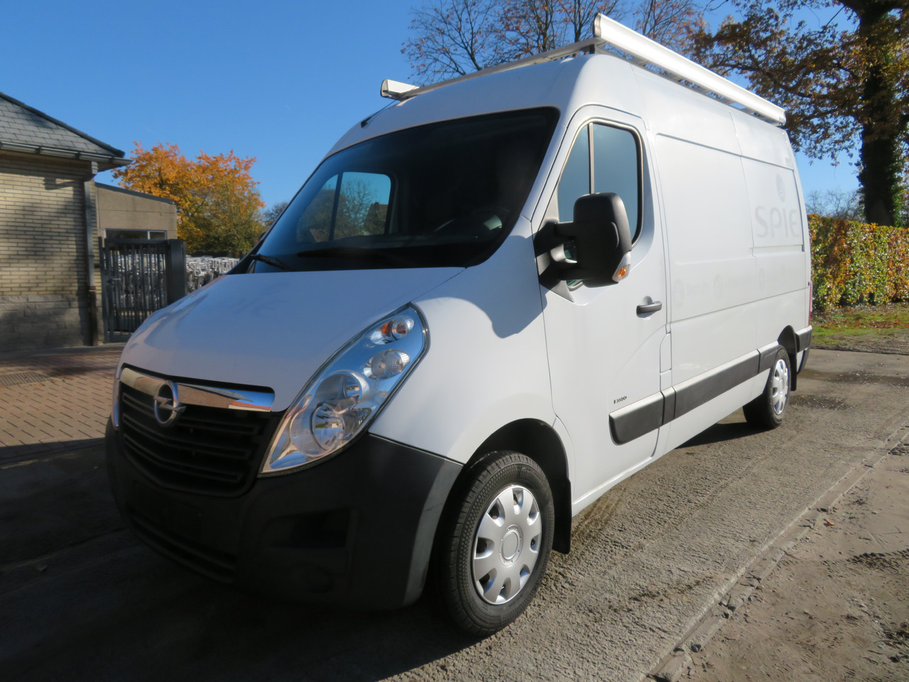 Opel Movano 2.3 CDTI - L2H2 - Small van: picture 3 Opel Movano 2.3 CDTI - L2H2 - Small van: picture 3
