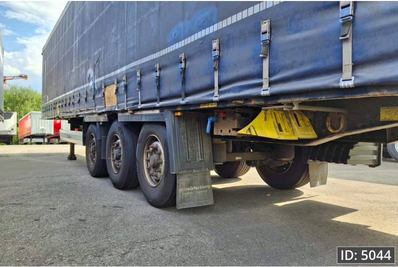 Krone SD / BPW Disk / Huckepack - Curtainsider semi-trailer: picture 4 Krone SD / BPW Disk / Huckepack - Curtainsider semi-trailer: picture 4