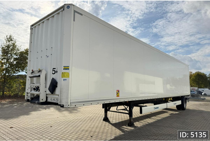 Closed box semi-trailer Krone SEK / Steering axle / More available: picture 1