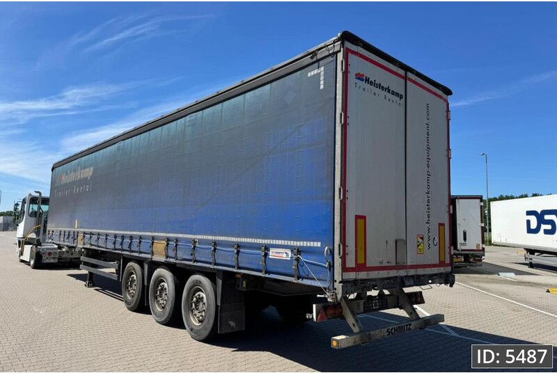 Schmitz Cargobull SCB*S3T / Disk brakes / Huckepack - Curtainsider semi-trailer: picture 3 Schmitz Cargobull SCB*S3T / Disk brakes / Huckepack - Curtainsider semi-trailer: picture 3