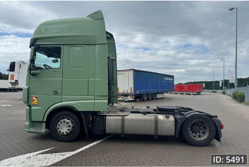 DAF XF 440 SSC, Euro 6, / Standklima / 2x Tank / Fridge - Tractor unit: picture 2 DAF XF 440 SSC, Euro 6, / Standklima / 2x Tank / Fridge - Tractor unit: picture 2