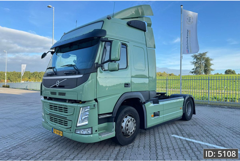 Volvo FM 420 Globetrotter, Euro 6 - Tractor unit: picture 1 Volvo FM 420 Globetrotter, Euro 6 - Tractor unit: picture 1