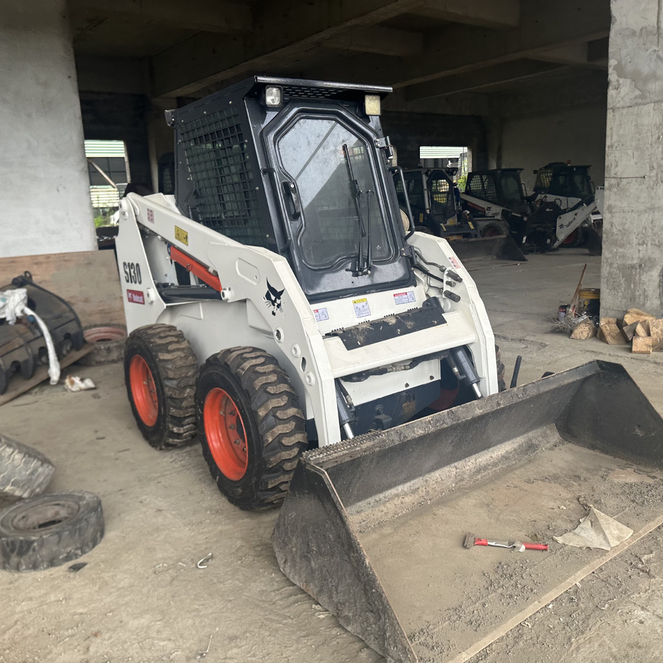 BOBCAT S130 Skid Steer Loader Click for Discount - Skid steer loader: picture 2 BOBCAT S130 Skid Steer Loader Click for Discount - Skid steer loader: picture 2