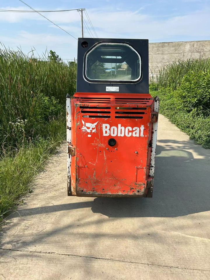 BOBCAT S70 Sliding Sweeper Click for Discount - Skid steer loader: picture 5 BOBCAT S70 Sliding Sweeper Click for Discount - Skid steer loader: picture 5