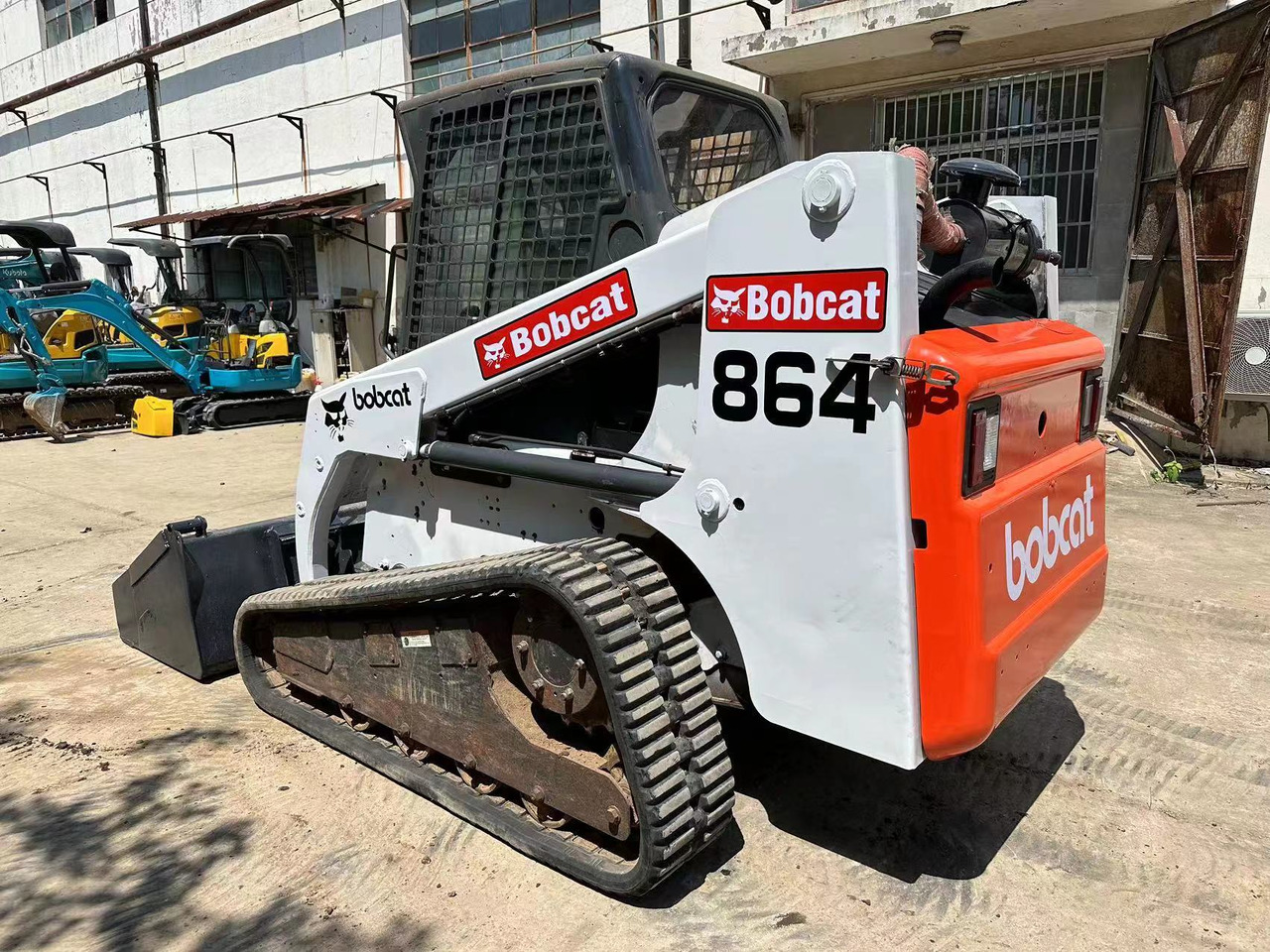 BOBCAT Skid Steer Loader - Skid steer loader: picture 1 BOBCAT Skid Steer Loader - Skid steer loader: picture 1