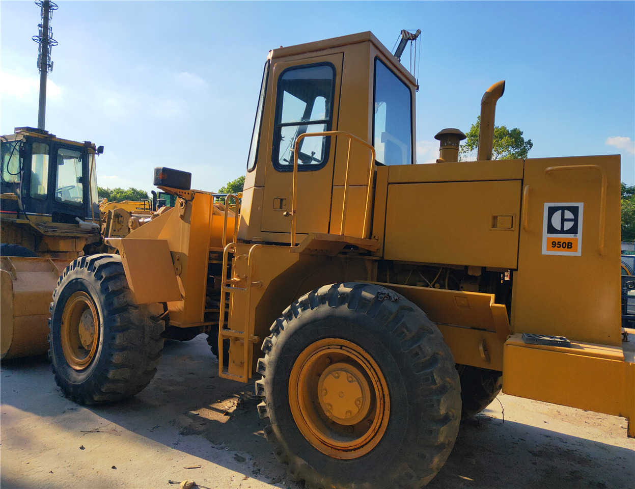 CAT Wheel Loader 950B - Wheel loader: picture 4 CAT Wheel Loader 950B - Wheel loader: picture 4
